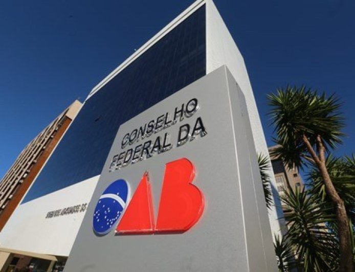 Condenados por crimes raciais serão vetados na OAB
