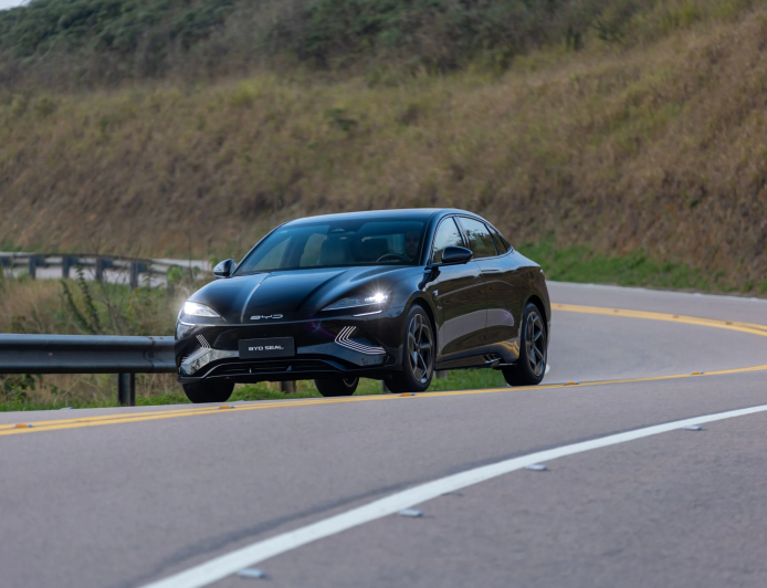 Carro elétrico: veja 6 dicas antes de viajar